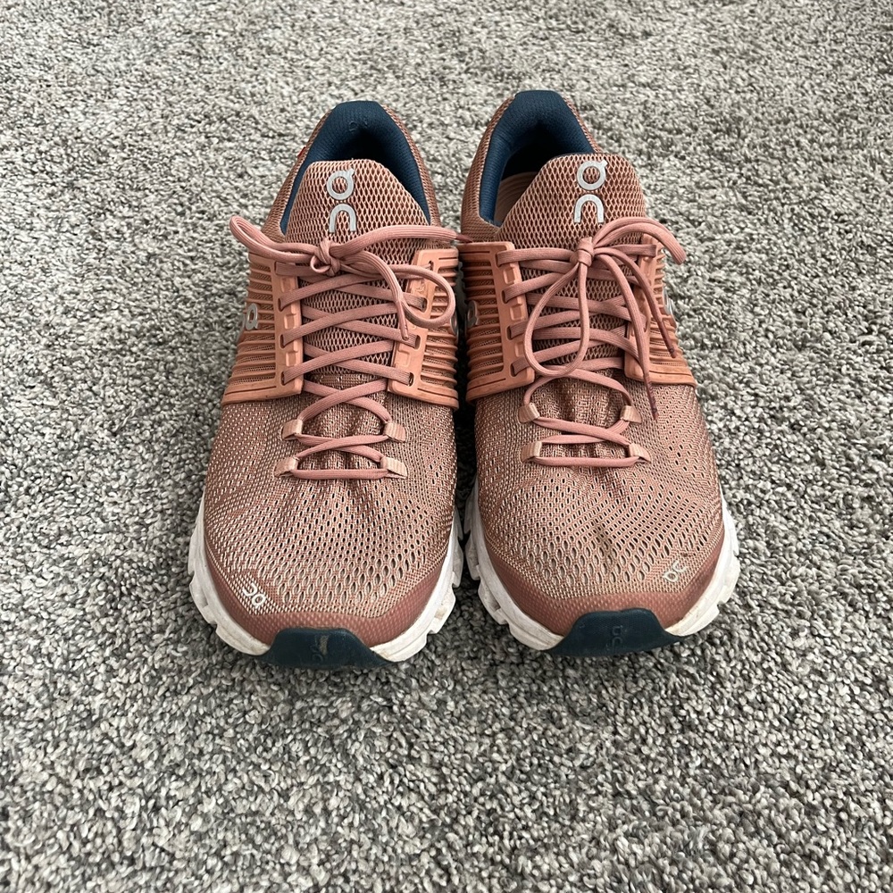On Running Cloudswift Sneaker Sz 10